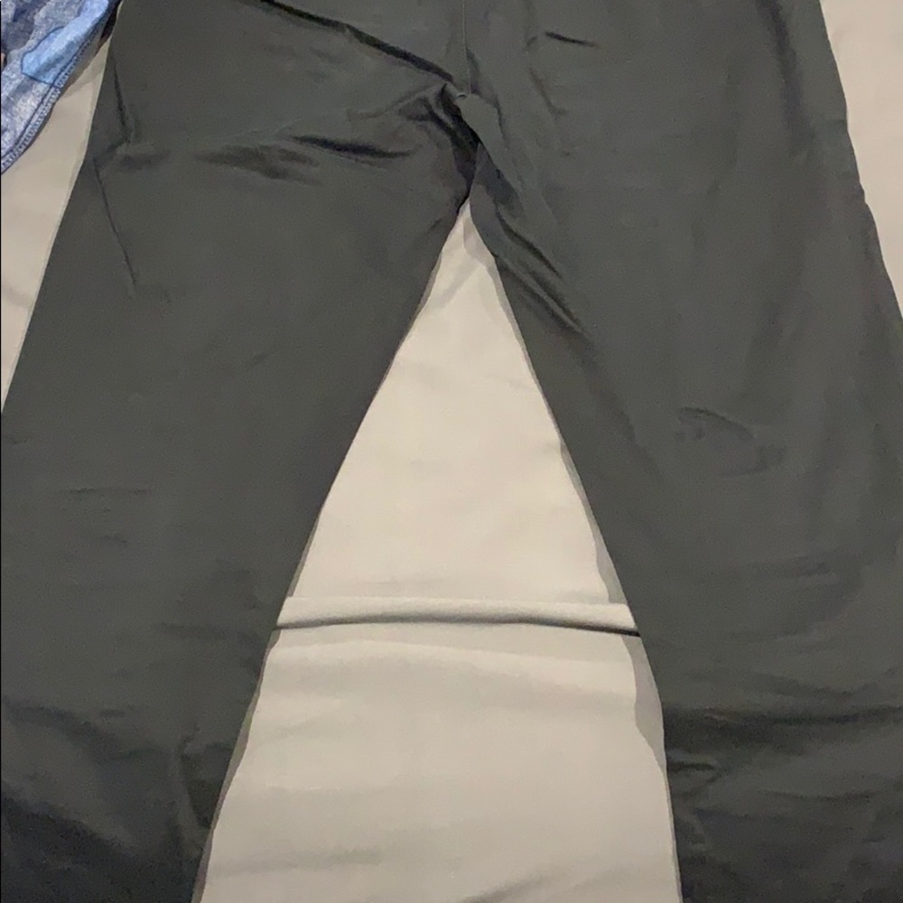 Express - Picture 3 of 3